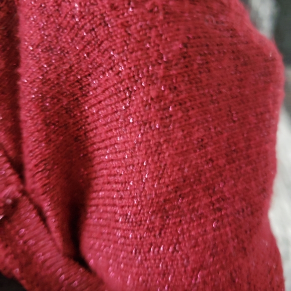 Catherines Red & Metallic Sleeveless Knit Top. Size 3X - Picture 6 of 7